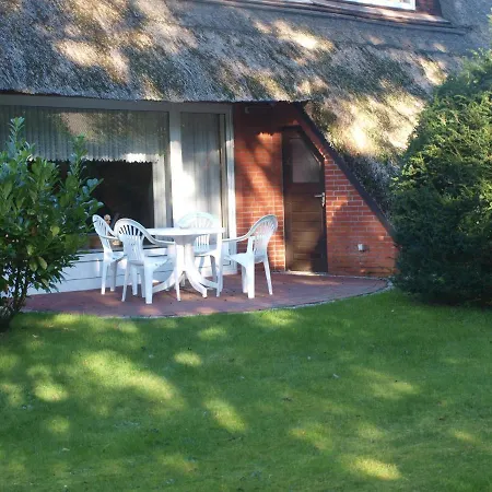 Ferienwohnung 1 Im Haus Nordsee Oase Апартаменты *